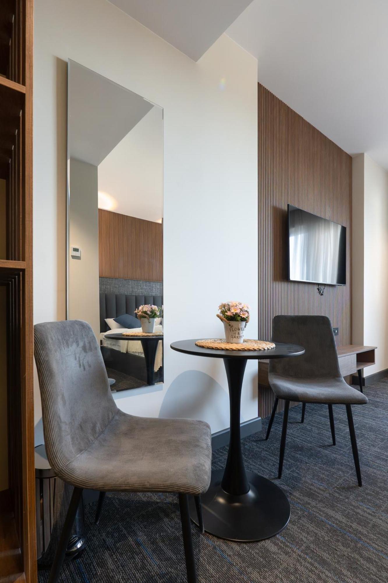 Nova Luxe Hotel & Residences Batum Dış mekan fotoğraf