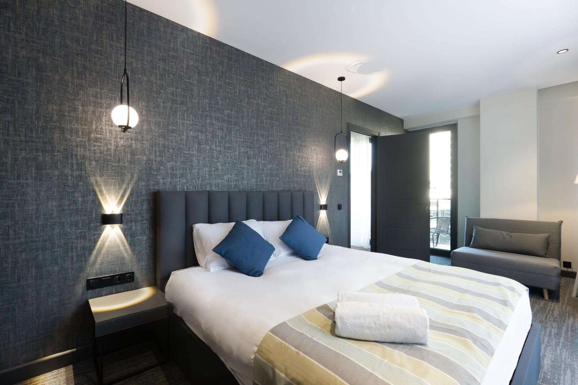 Nova Luxe Hotel & Residences Batum Oda fotoğraf