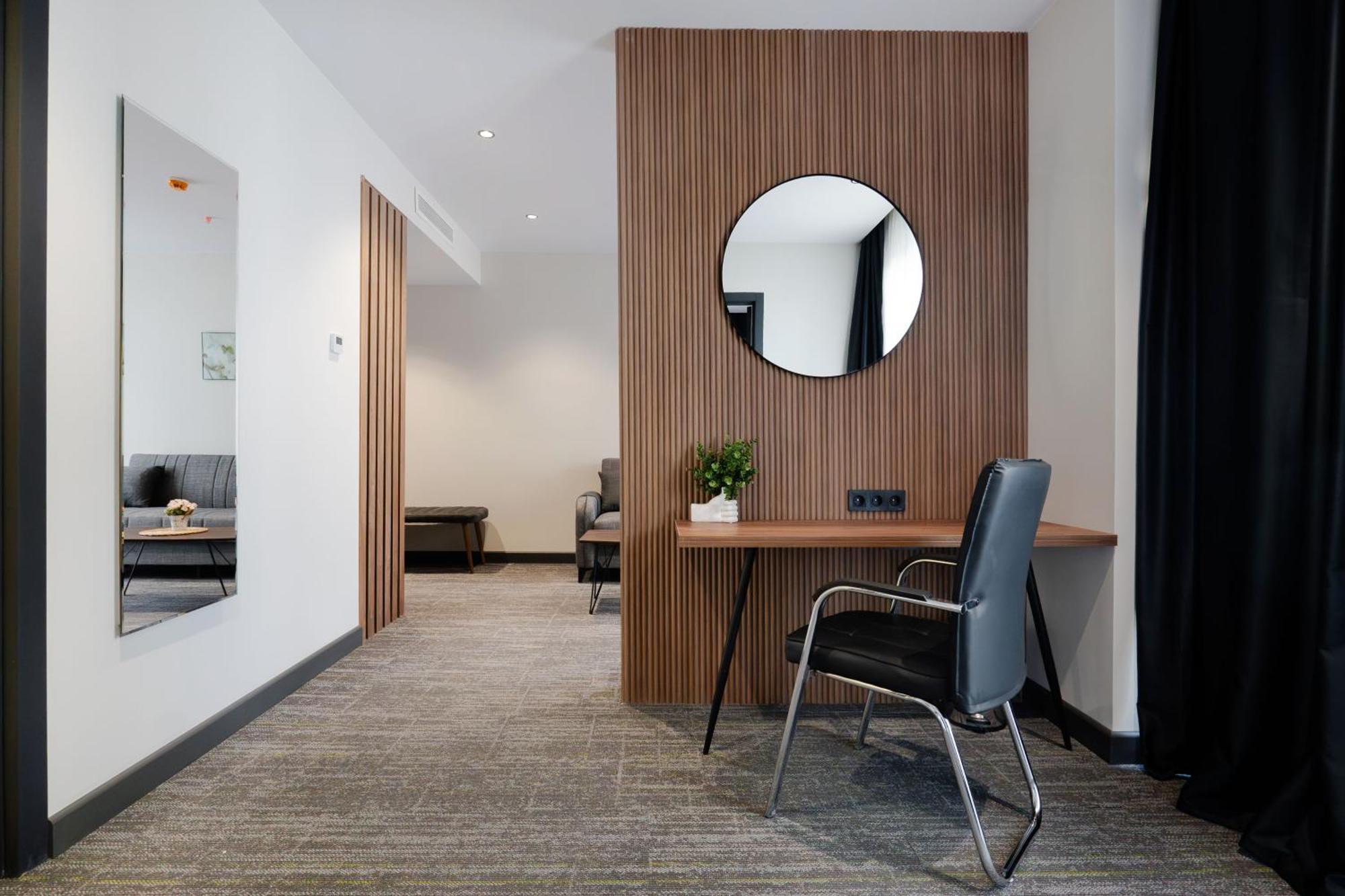 Nova Luxe Hotel & Residences Batum Dış mekan fotoğraf