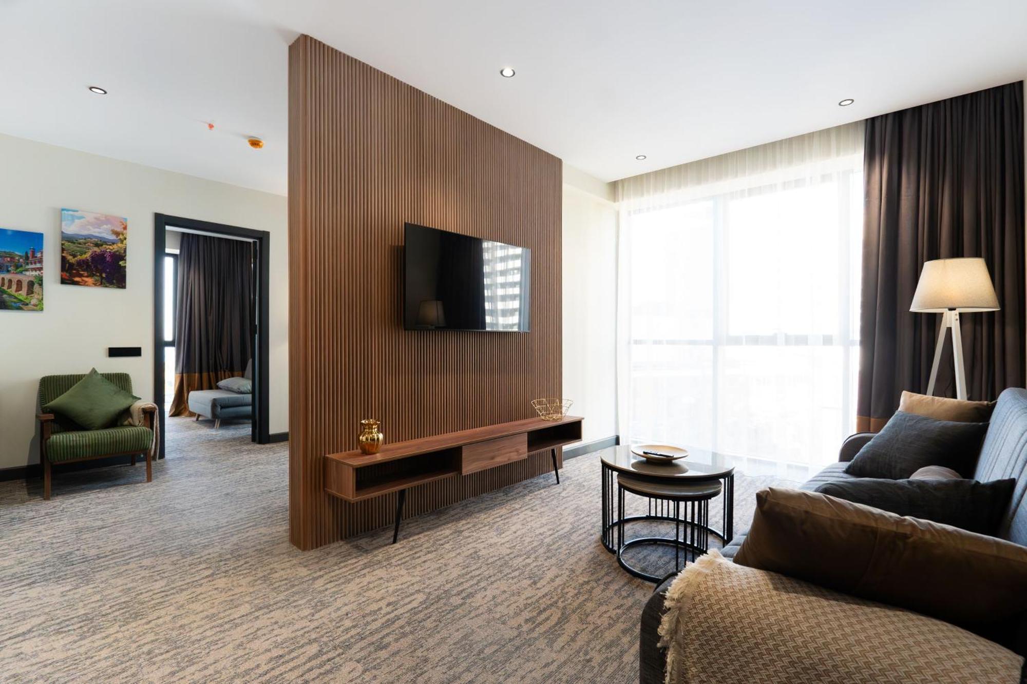 Nova Luxe Hotel & Residences Batum Dış mekan fotoğraf