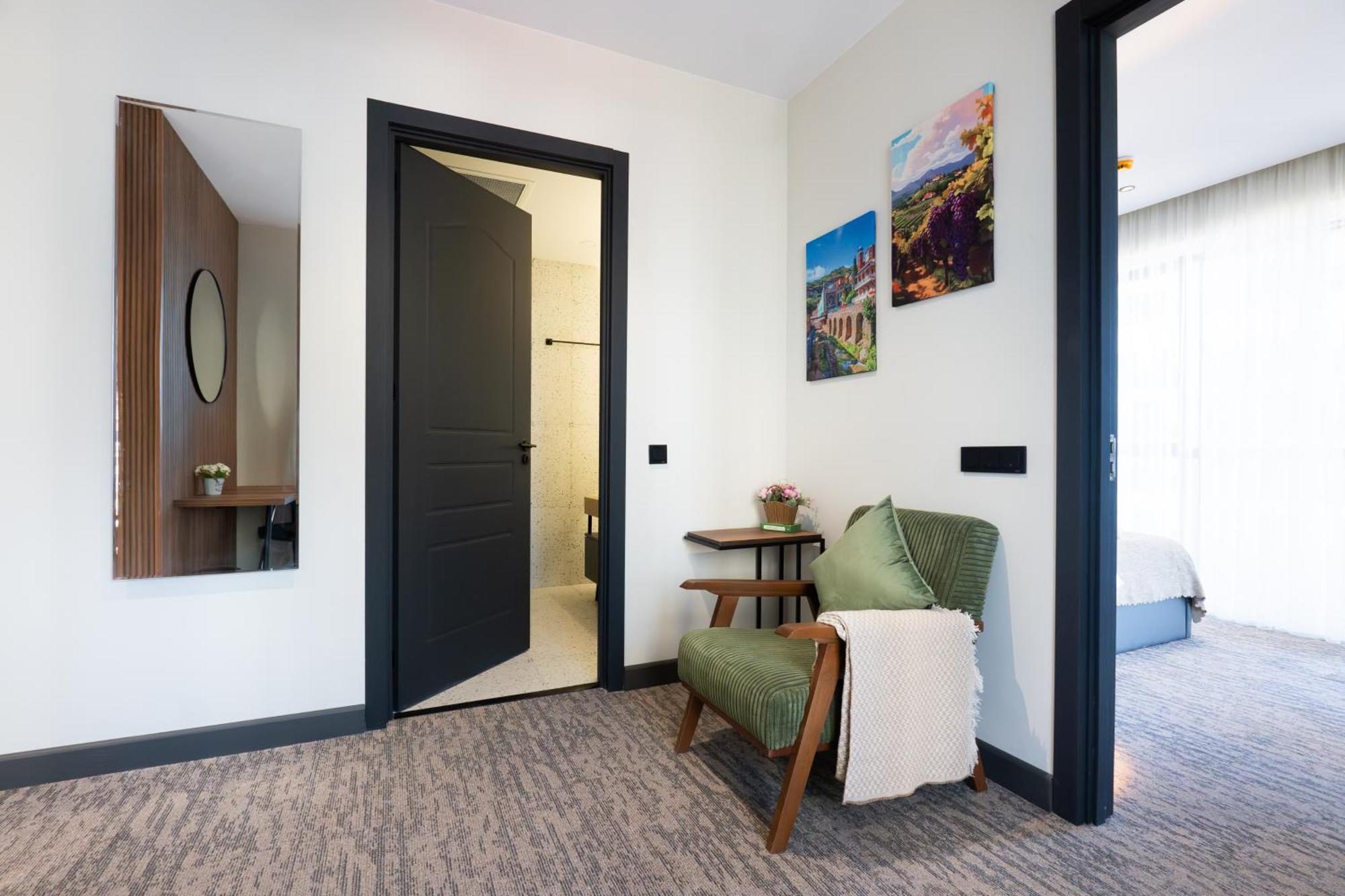 Nova Luxe Hotel & Residences Batum Dış mekan fotoğraf