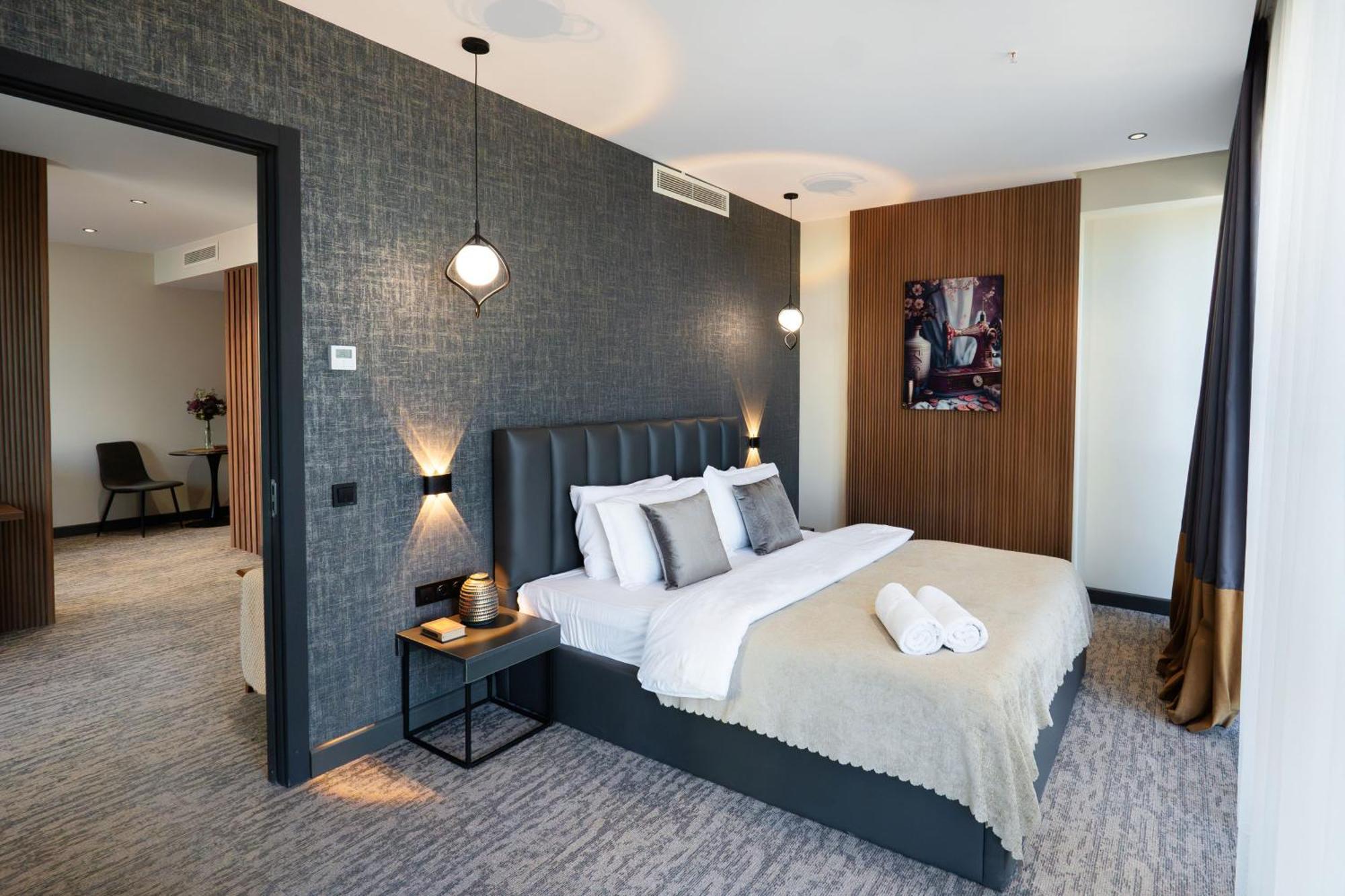 Nova Luxe Hotel & Residences Batum Dış mekan fotoğraf